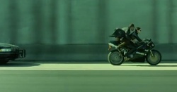[TOPIC UNIQUE] La Moto a l'Honneur dans les Films - Page 5 Matrix-ducati
