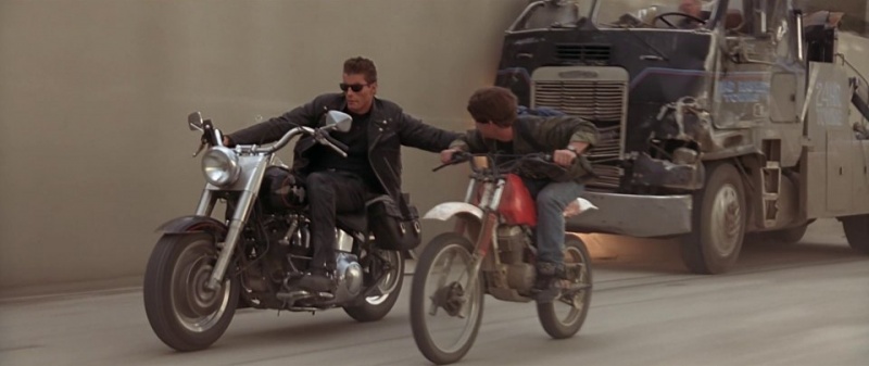 Les motos de films Terminator-harley-davidson_hd