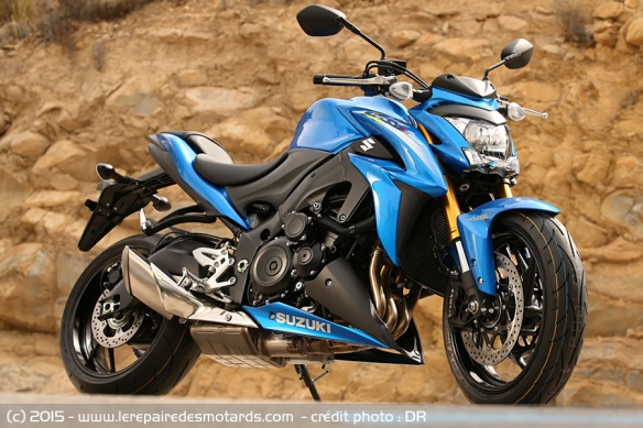 Essai Suzuki GSX-S 1000 ABS : Premières impressions en direct d'Alicante Cote-droite-suzuki-gsx-s-1000