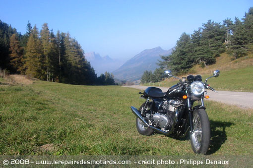 Essai minute Triumph Thruxton 900 Triumph-thruxton-900-montag