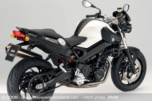 BMW prsente le roadster F 800 R Bmw-f-800-r-ar