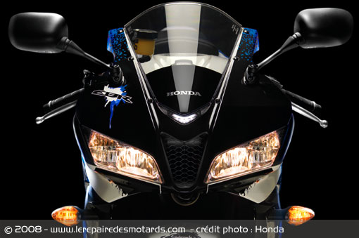 honda cbr 600rr de 2009 Honda-cbr-600-rr-face