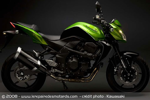 nouvelle Z 750  2009 Kawasaki-z-750-cote