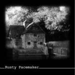 Webzine Les Autres Mondes - Page 8 Rustypacemaker-blacknessandwhitelight