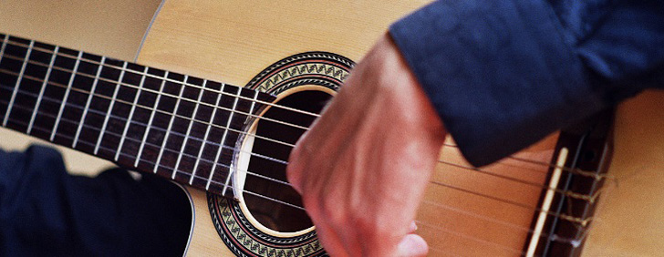 Le Saviez-vous ? Apprendre la guitare pour profiter des bienfaits de la musicothérapie ! Apprendre-guitare