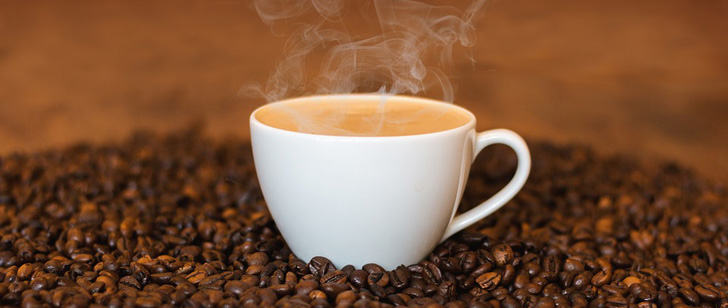 Le saviez-vous ? Trop de café et de stress peuvent causer des niveaux très élevés d’hallucinations ! Cafe-stress