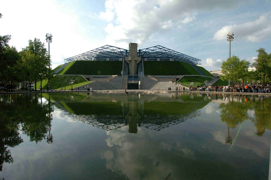 VANNES MANIA IV Palais-omnisports-paris-bercy-popb216280