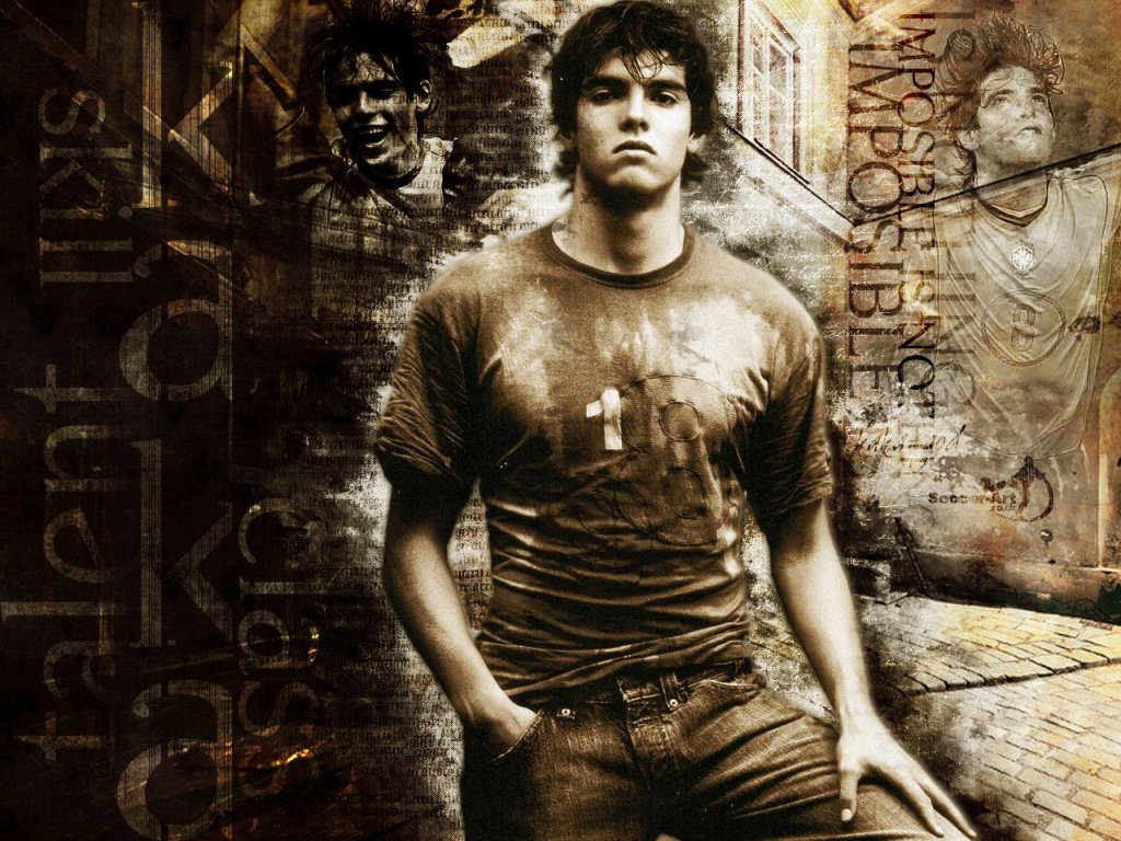 Vài Pic của Kaká đẹp trai.   ♥♥♥♥♥♥♥♥ Ac_milan-kaka-2