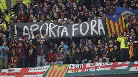 سلسلة تاريخ برشلونة { 2000 - 2009 } لسنة .. 2008 " Laporta_fora