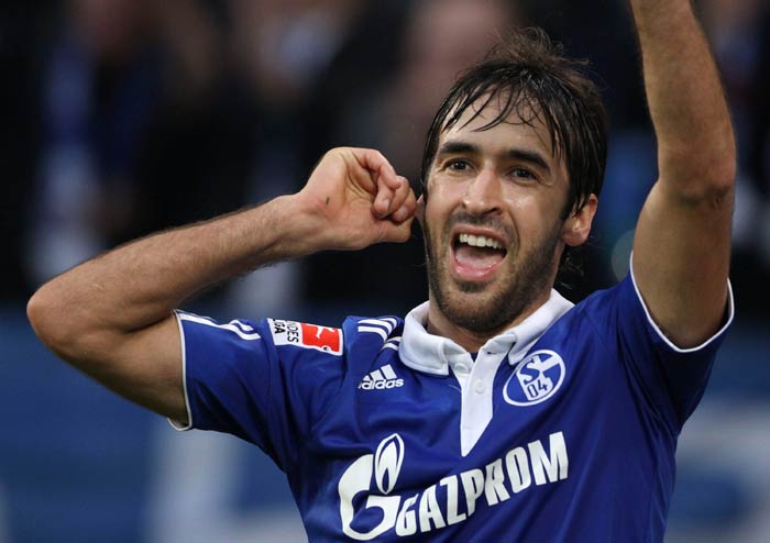 Should Callejon replace Villa? - Page 3 Raul-Hat-trick-Schalke