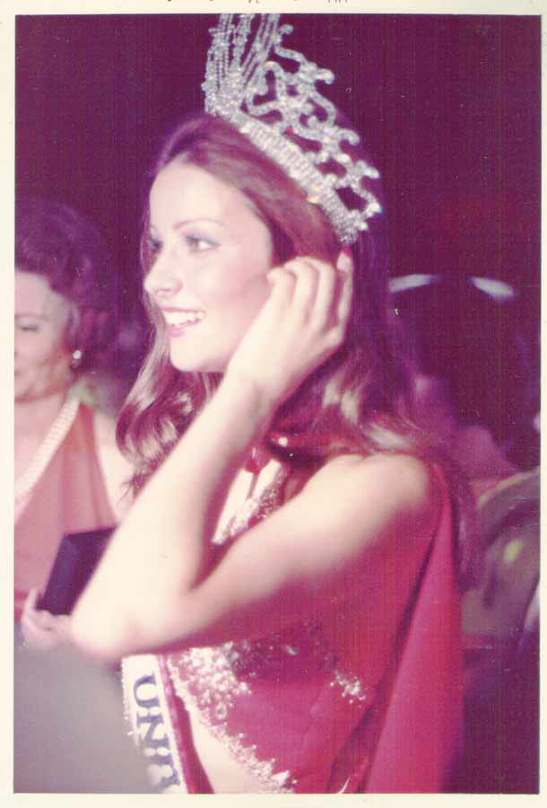 1974 | MISS UNIVERSE | AMPARO MUNOZ Amparo005