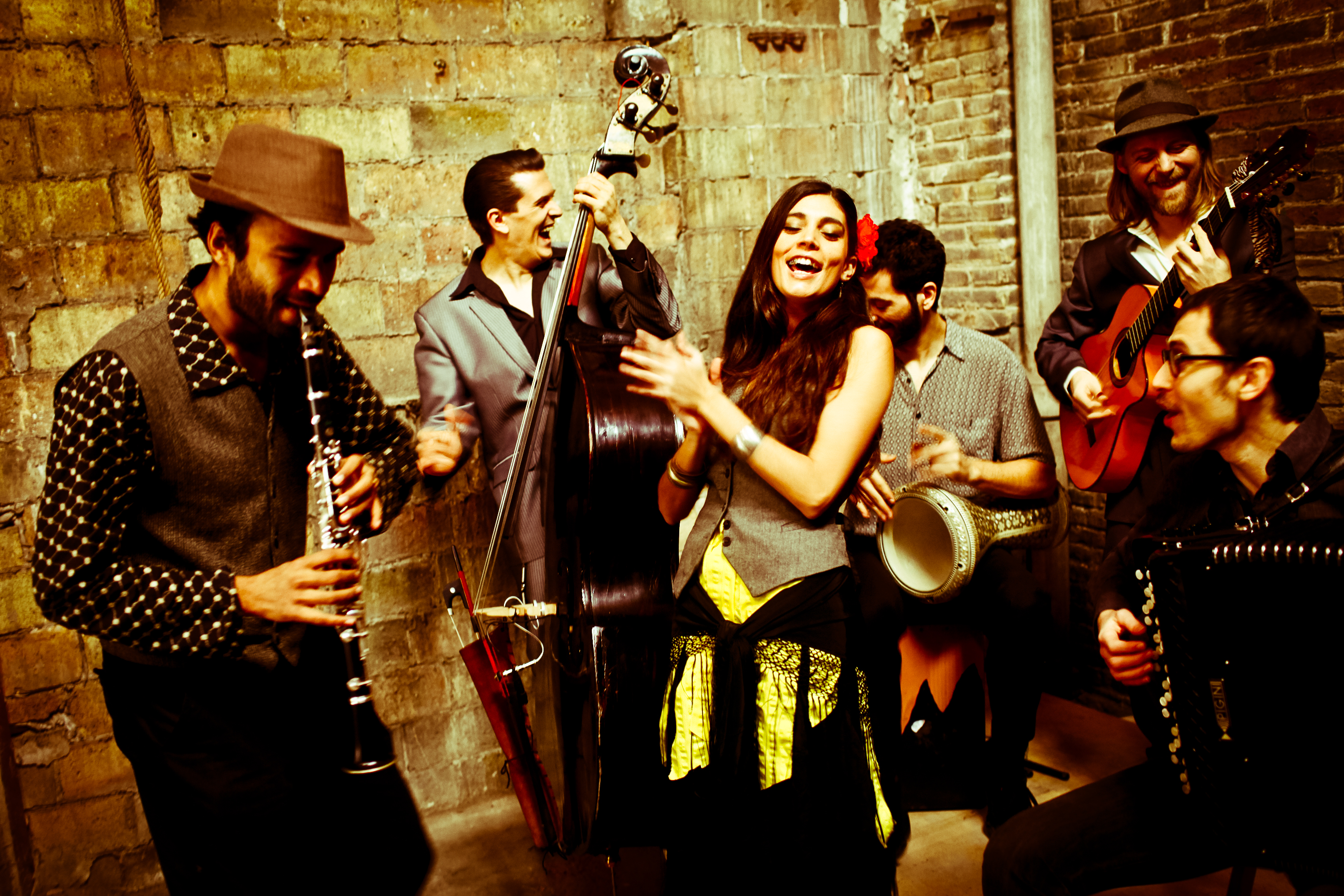 Barcelona Gipsy Klezmer Orchestra Jordi-oliver-4