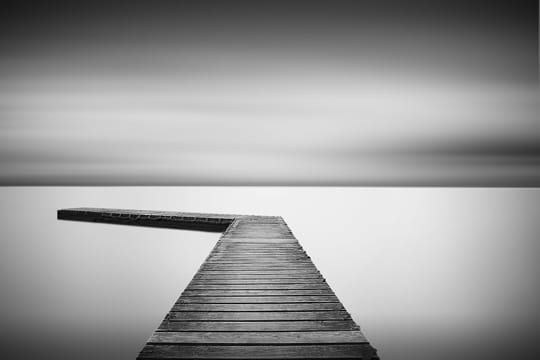 petite galerie des paysages de bord de mer en noir et blanc... Eau-lisse-1129351