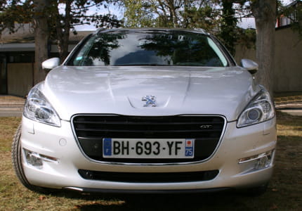 Essai Peugeot 508 SW : la lionne a les dents longues Peugeot-508-sw-profite-nouvelle-identite-peugeot-1099705