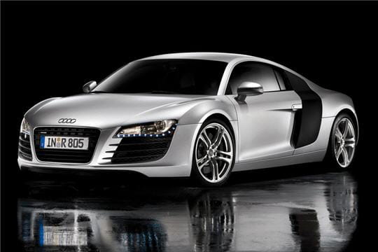 Garažas Audi-r8-v10-354294