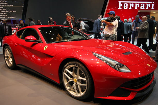 Salon de Genève 2012 Ferrari-f12-berlinetta-1163902