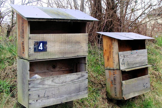  Insolite & Bêtisiers : Boîtes aux lettres amusantes Boite-vigneron-480919