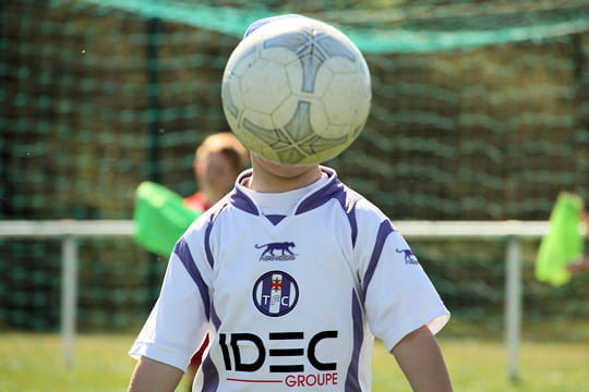 Insolite > Btisiers > Diaporama insolite des lecteurs Ballon-repris-tete-463337