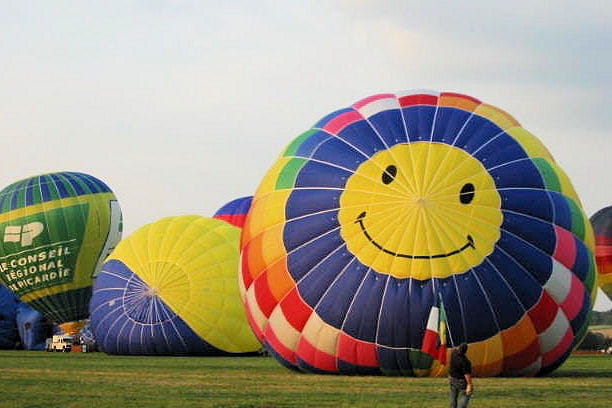 Insolite & Bêtisiers : Sourires insolites Ballon-souriant-1011172