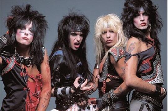 [Humour] Les groupes les plus ridicules Motley-crue-dr