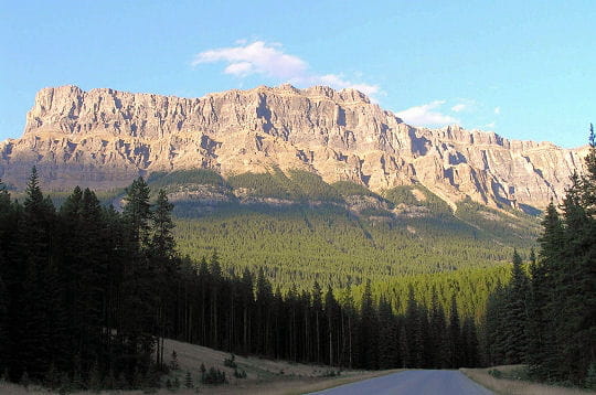 Prenez un bol d'air dans les forêts du monde!!!! Parc-national-banff-canada-297083