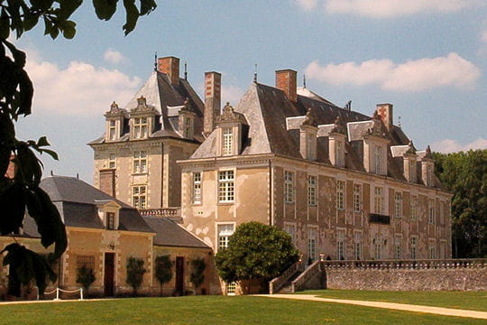 Châteaux .... Chateau-champchevrier-504881