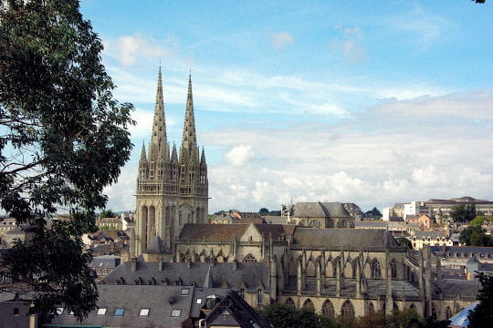 Reconnaissez-vous cette ville ? - Page 8 Cathedrale-saint-corentin-quimper-497351