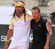 Sport le Magazine :  Beaux gestes de fair play Mats-wilander-a-droite-yannick-noah-etait-modele-fair-play-courts-408123