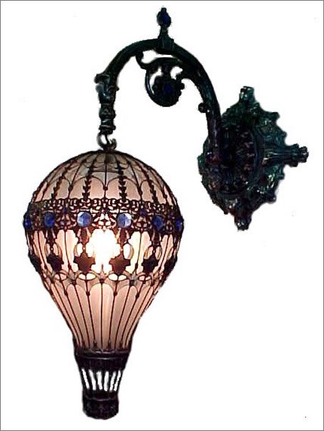      .. Balloonatics_lamp_02