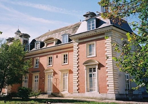 le château de Martin du 9 Juin trouvé par Ajonc - Page 2 Chateau-du-buisson-de-may-saint-aquilin-de-pacy-2