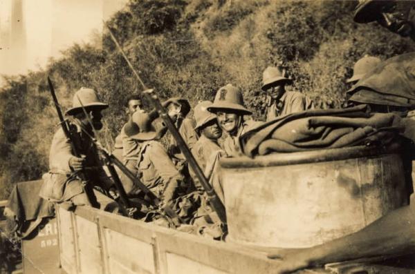 troupes italienne en Abyssinie. 1935 907_3r010_907_1