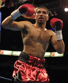 Regresa Winky Wright 5031a