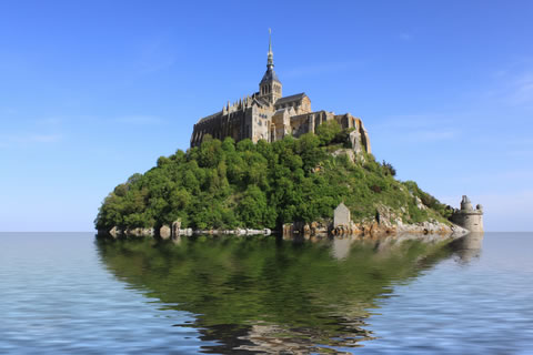 Capítulo 2: Miembros de la Hermandad "El Aspecto del Miedo" Mont-saint-michel1