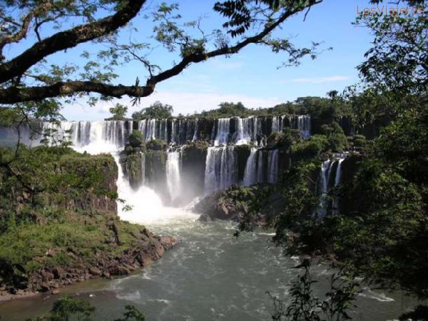 SITUACIONES QUE ME PREOCUPAN! Cataratas_Iguazu-Misiones-2