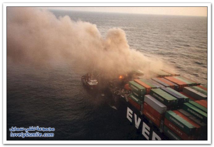 صور حوادث السفن والبواخر الكبيره Freighters-accidents-30