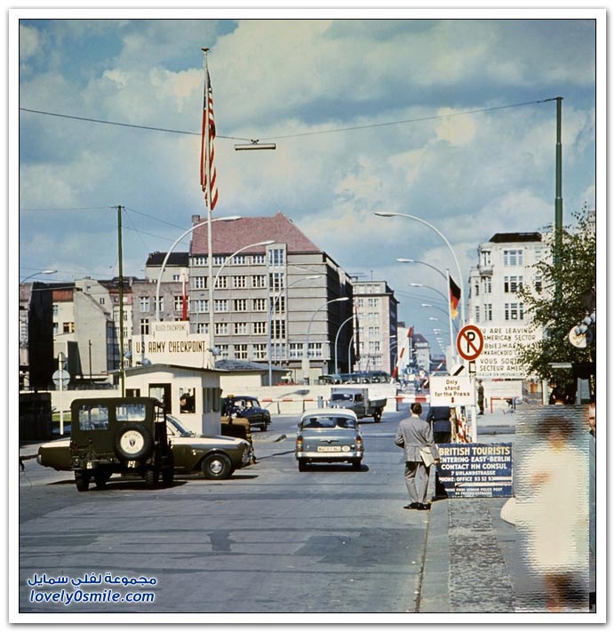 صور نادرة قبل إزالة جدار برلين After-20-years-Berlin-Wall-028