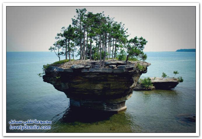 جزيرة صغيرة علي الشاطيء Small-island-on-beach-21