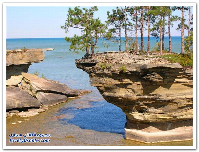 جزيرة صغيرة علي الشاطيء Small-island-on-beach-22