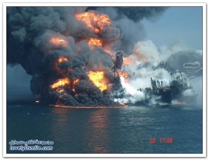صورأنفجارفى محطة تنقيب لنفط وتسربه على سواحل لويزيان Explosion-leakage-oil-exploration-station-05