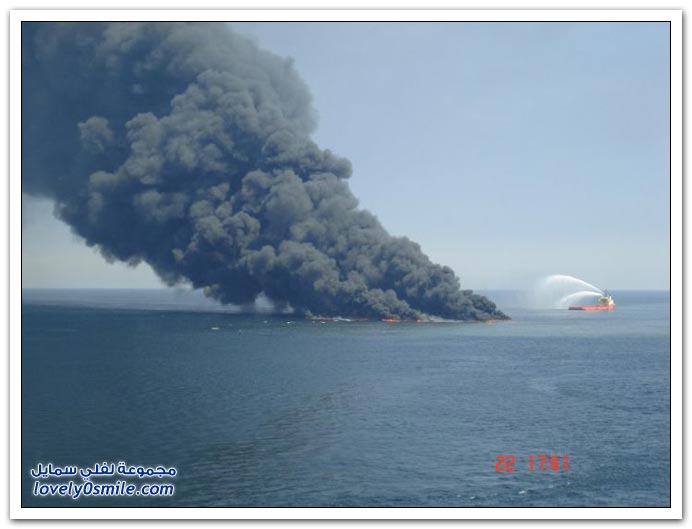 صورأنفجارفى محطة تنقيب لنفط وتسربه على سواحل لويزيان Explosion-leakage-oil-exploration-station-12