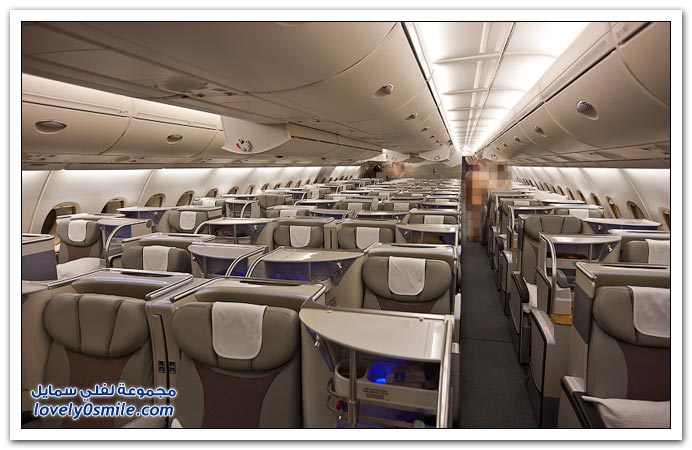 طائرة الخطوط الإماراتية ايرباص a380 العملاقة EmiratesAirbusA380-12