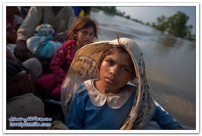 صور لإخواننا المنكوبين بباكستان Pakistani_floods-03