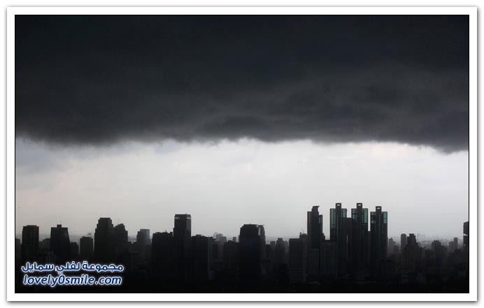 صور البرق والعواصف والأعاصير وتأثيراتها Stormy_skies-09