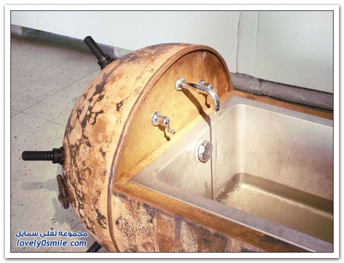 صور اثاث من الالغام Rusted-soviet-naval-mines-08