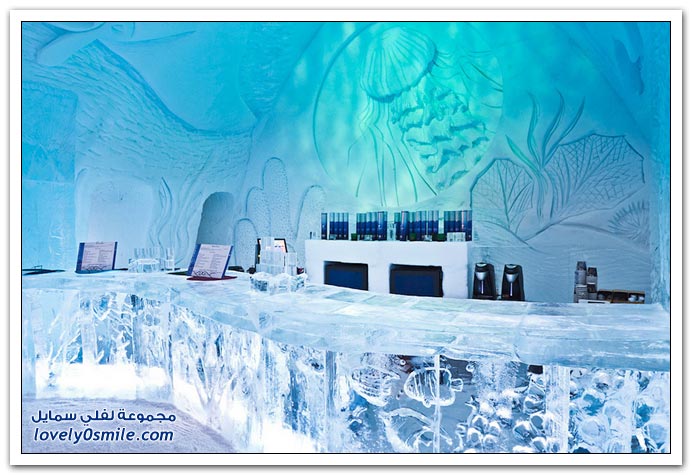     Ice-Hotel-in-Quebec-in-Canada-35