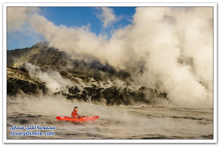 التجديف بين الحمم البركانية Rowing-between-lava-05