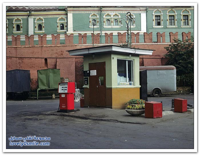 محطات الغاز أيام الاتحاد السوفيتي Gas-Stations-days-of-the-Soviet-Union-09