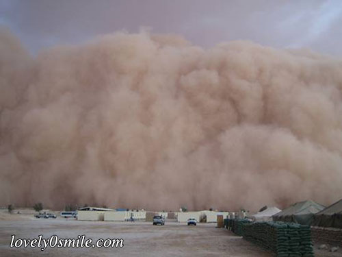 عاصفة حدثت في العراق مع الجيش الامريكي Sandstorm-in-iraq-02