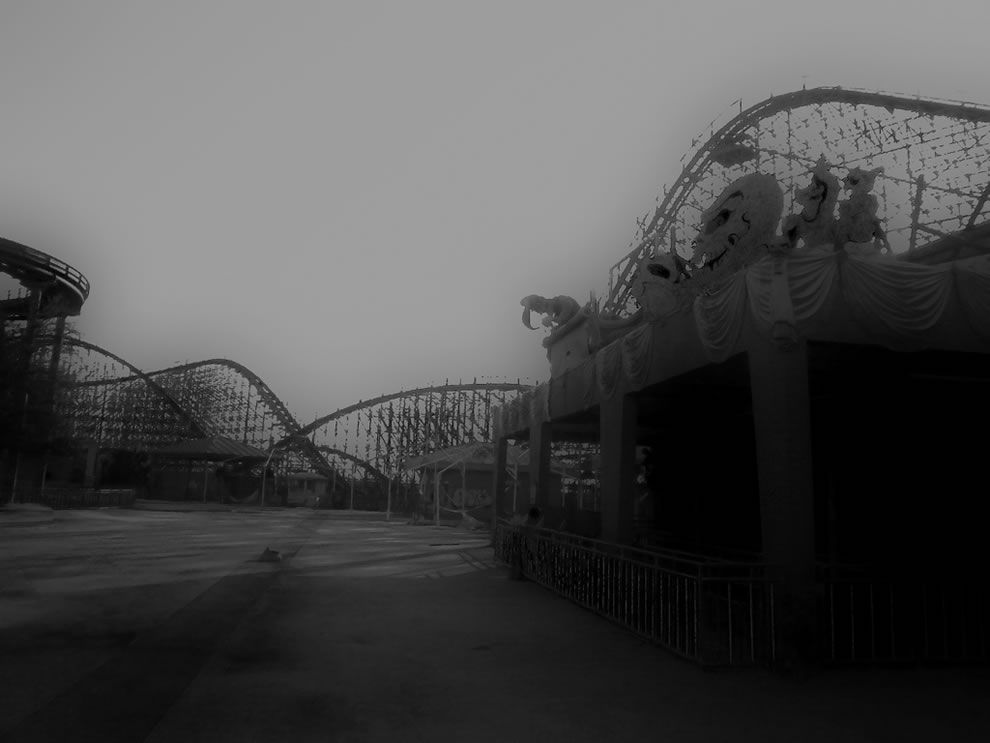 "Carnival" Like-a-Bad-Dream-abandoned-Six-Flags