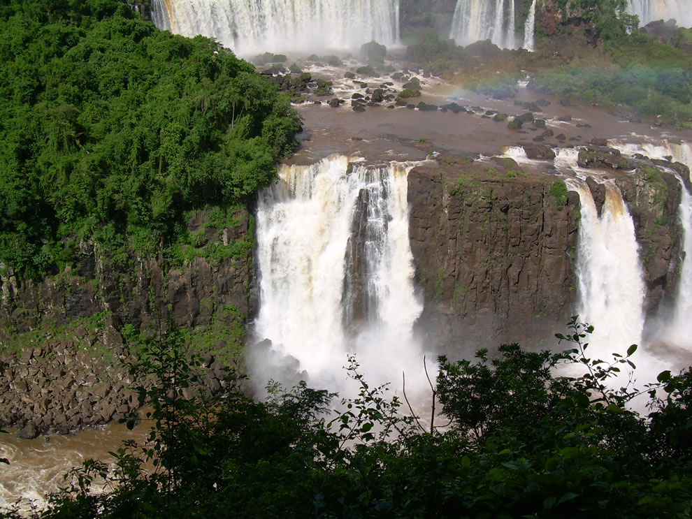 Increíble Cataratas del Iguazú: encima, debajo, o en un barco en la Garganta del Diablo, fotos  Cataratas-do-Igua%C3%A7u